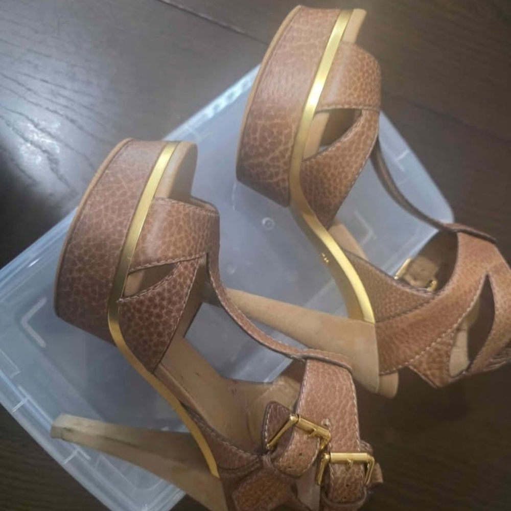 Gucci Brown and Gold Platform Heels